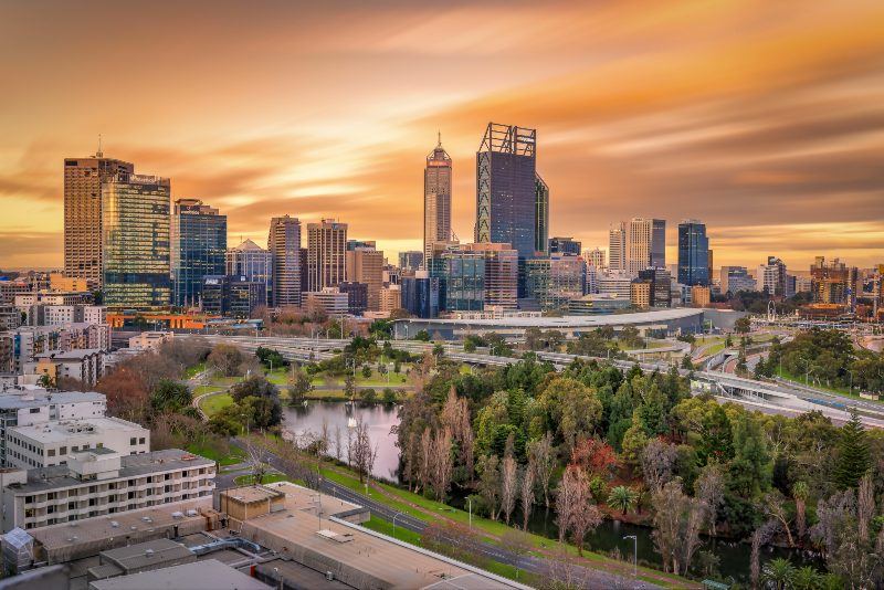 วิวเมืองเพิร์ทจาก Kings Park ประเทศออสเตรเลีย